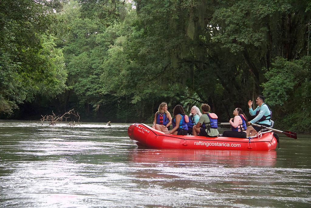 Twilight Nature Safari Float Peñas Blancas River – Afternoon Half-Day